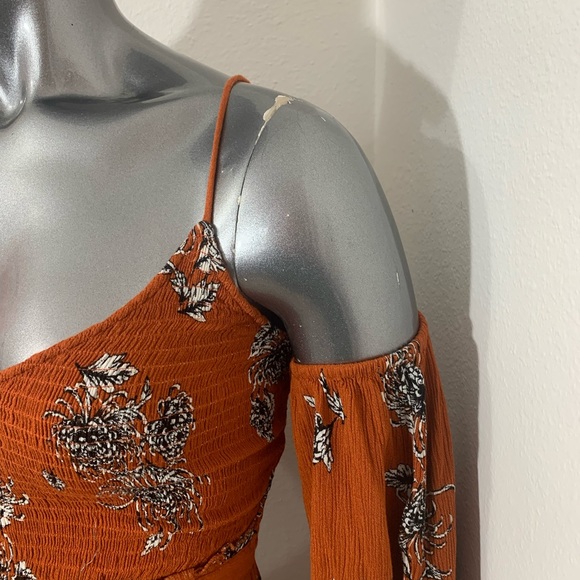 Stunning Boho Pantsuit - Picture 5 of 11